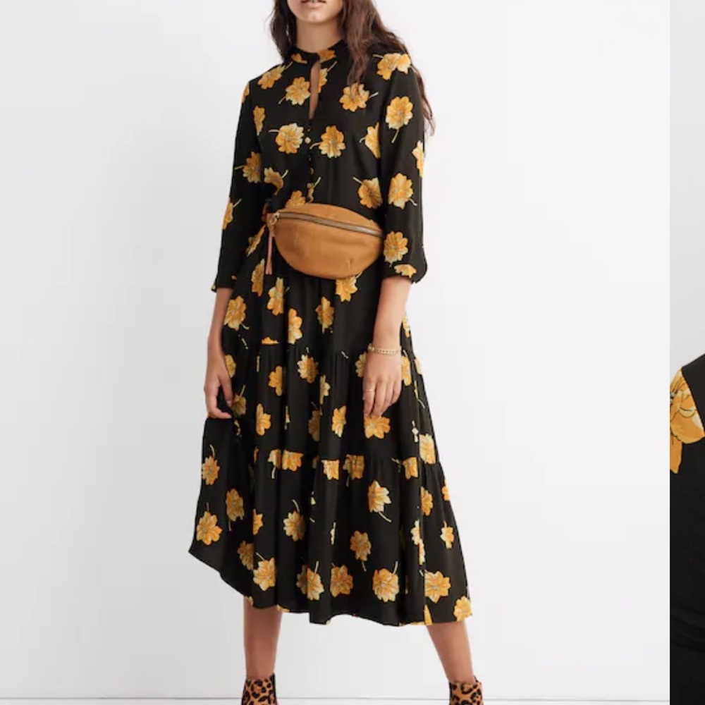 Madewell Button-Front Tier Dress in Fall
Flowers